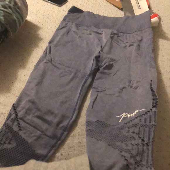 “Pink” leggings - Picture 4 of 5